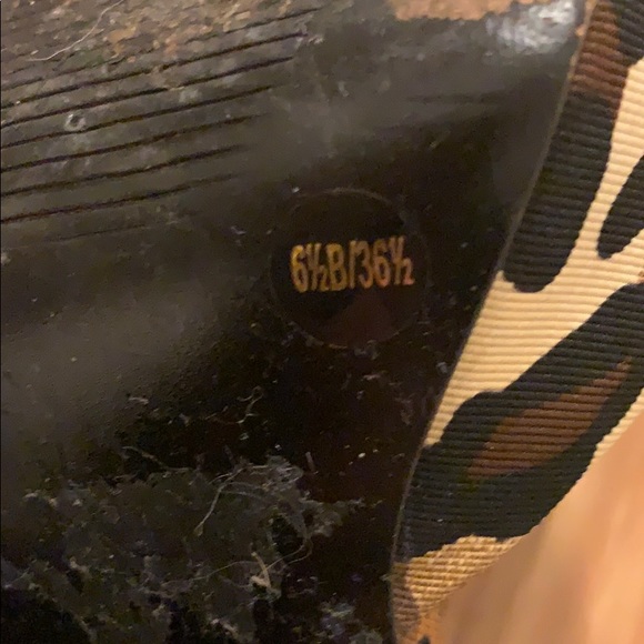 Jessica Simpson Leopard Heels - Picture 6 of 6